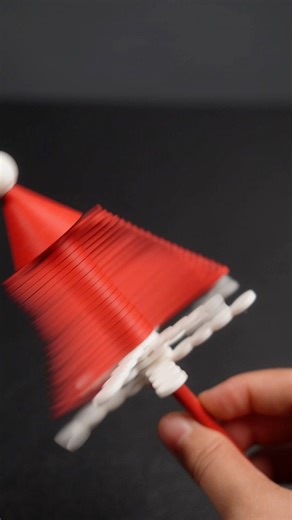 3D Printed Santa’s Hat Flip Flap Spinner #3dprinting | Stan 3D