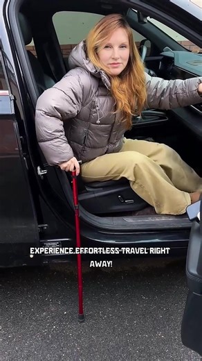 From pregnancy to aging—this handle grows with your family's needs. ❤️ #carhandleassist #mobilityaid #seniorshacks #carhacks #cartransfer