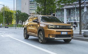 FIAT GRANDE PANDA 2025