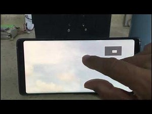 How to zoom in on Android phone video player