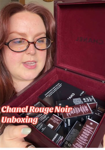@chanel.beauty rouge noir collection!! Also I realised it matches my hair so now I cannot wait to have a play haha forever grateful to be sent this sort of thing it will never be lost on me how special this is!! #chanel #chanelbeauty #chanelrougenoir #makeupunboxing #prunboxing