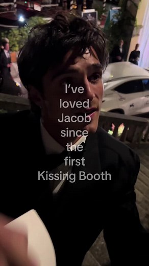 Todo sobre Jacob Elordi y El Estand de los Besos