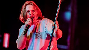 What is Lewis Capaldi's net worth in 2022?