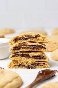 Nutella Stuffed Cookies