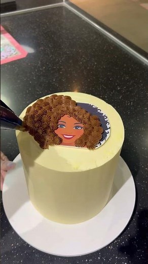 The Curly Hair Cake #cake #cakedecorating #yummy