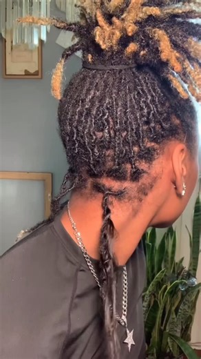 KT 💫 on Instagram: "I added boho to my short locs 😳🔥 #fyp #locs #boho #hairtok #humanhair #explorepage #trending #braider #locstyles #rap #freestyle #bars #bktsy2"