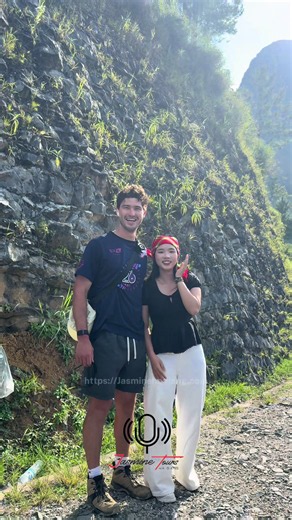 The first time he did that was in Ha Giang loop#planttodaygreentomorrow #Hagiangloop #vietnam #jasminejeeptour #jasminetours