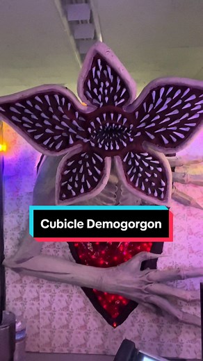 TA-DA! My cubicle is all decked out now. The Demogorgon turned out *SO GOOD* #strangerthings #halloween2023 #demogorgon @Netflix