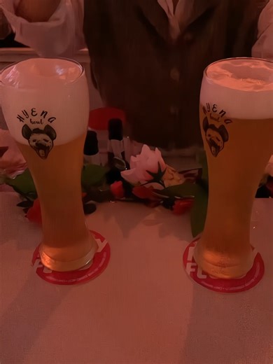 ศุกร์หรรษากับเพื่อนที่ Ministry of Beers (M.O.B) #ที่นี่มีhyenahowl #MOB #MinistryOfBeers #วังทองหลาง #MRTโชคชัย4 #สายชิลล์ #บาร์ลับ