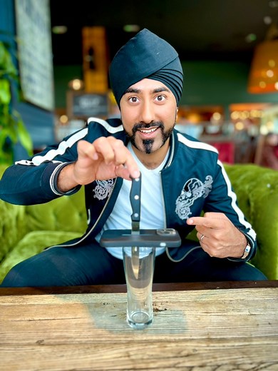The Phone is Metal🤯🔪📱 #magic | Magic Singh