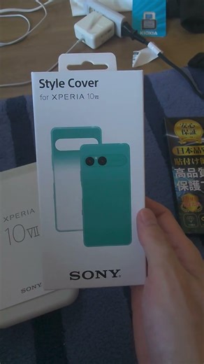 Japanese man buys a new phone; Sony Xpreria 10VII #tech #sony #phone #shorts