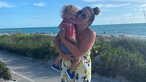 Mask confrontation gets mom and 2-year-old kicked off flight