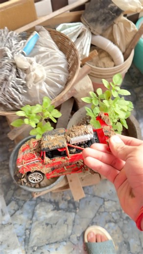 Cleaning The DIRTIEST Remote Control Car Ever!
