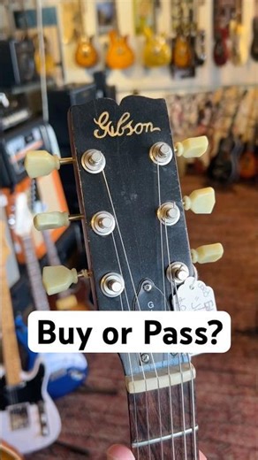 Buy or Pass? Lefty Les Paul! #fyp #lespauljr #gibson #epiphone #lespaul #guitartok #leftyguitar