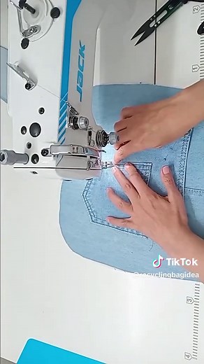 Denim Bag from Old Jeans: Easy DIY Sewing Project