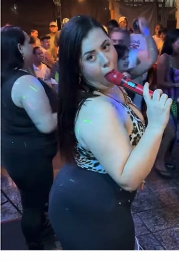 Acontece nas Melhores Bandas: Memes e Humor