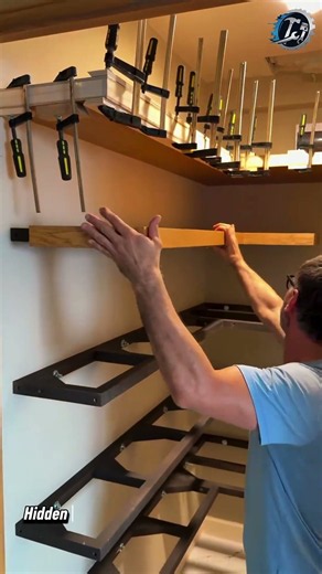Installing Floating Oak Shelves on Hidden Brackets 🪵📚 #woodworking #shelves #carpentry