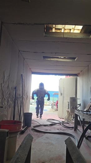 ITS FRIYAY 🪖 Cracking out the moves that pull all the Lads 🥰 Freedom to the weekend 🌞 #Sandblasting #Monumentalmasonry #Lovewhatyoudo