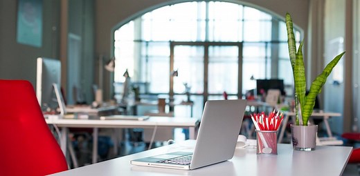 スマホやパソコンの動作がおかしいとき、とにかく最初にやるべきこと | ライフハッカー・ジャパン