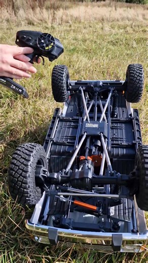 258K views · 4.7K reactions | Here's an overview of the new Nissan patrol 1/7 rc truck from rlaarlo, unboxed and first run #rccars #rlaarlo #rctruck #truck #nissan #offroad #scalemodel #rc @top fans | Hobby Queen | Facebook