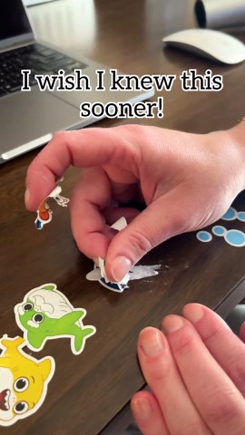 Mom uses blow dryer to remove stubborn stickers