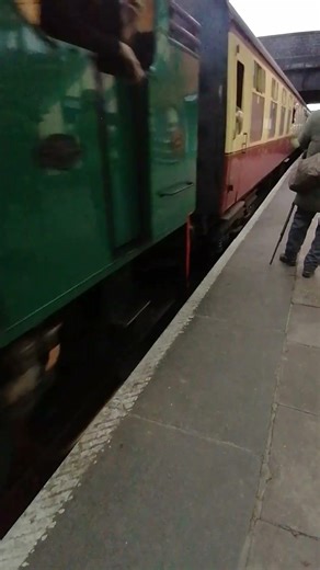 Steam train arriving at Loughborough station coming from Woodhouse eaves and Quorn