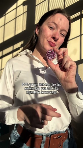 Add some spring and color to your outfits to bright up the day ☀️ shop now at www.thelastdetail.shop #thelastdetailbuttons #buttoncover #chicoutfit