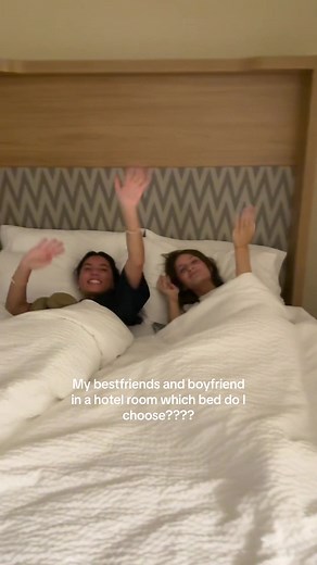 My Ideal Formal Room: Choosing the Perfect Bed