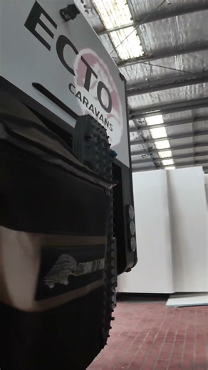 22Ft Couples Van - Exterior tour