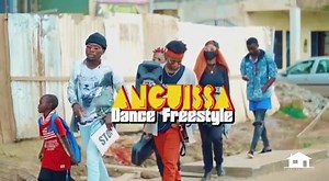 Maxime la vitesse officiel wi wi c'est moi la famille comment trouvez vous ma partie . | Maxime la vitesse officiel