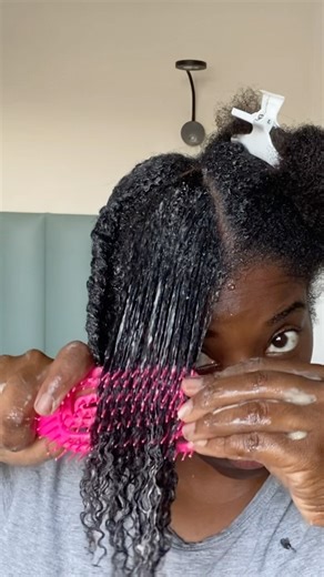 Pre-poo, from dry to moisturised hair in one sec!! #shorts #flaxseedprepoo #healthyhair