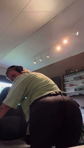 woman with a big hip fartgirl