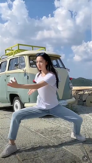 Tai Chi Training: Self-Defense Techniques and Beauty