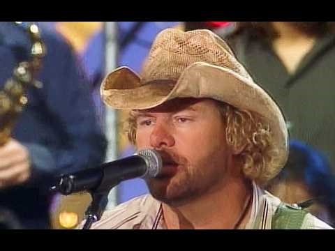 Toby Keith "As Good As I Once Was" & "Stays in Mexico" Early Show Concert - June 23, 2005.