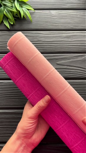 Wow! Amazing Fuchsia Crepe Paper Flower DIY Decoration Crafts #diycrafts #flowers #craftideas #diy #crepepaper #homedecor #paperflowers #papercrafts #fyp