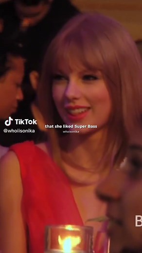 Taylor Swift and Nicki Minaj's Cute Moments