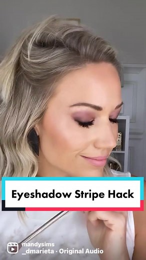 Easy Makeup Tutorial: Eyeshadow Stripe Hack