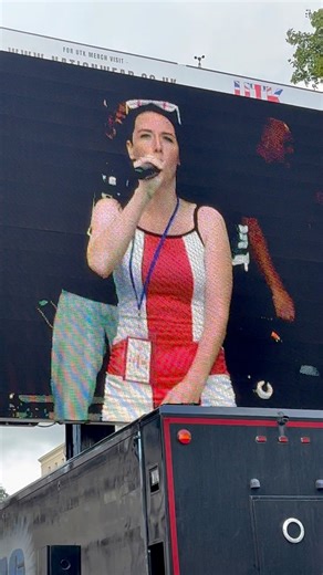 794K views · 25K reactions | Kier Starmer The Granny Harmer Song & Lyrics. This is absolute class from the lady known as Missus Kent. 﫶 Let’s give her a like  and share. Dark Explores UK Debbie Jane | Dark Explores UK | Facebook