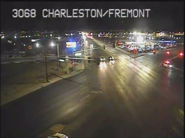 SWAT responds to barricaded person on bus in downtown Las Vegas