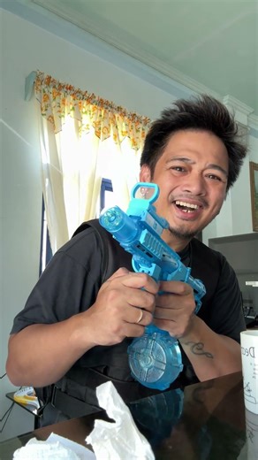 enjoying water gun toy blue #shorts