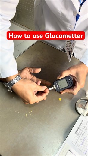 How to use Glugometer #shortvideo #youtubeshorts #glucometer #nurse #glycémie #skills #nursing