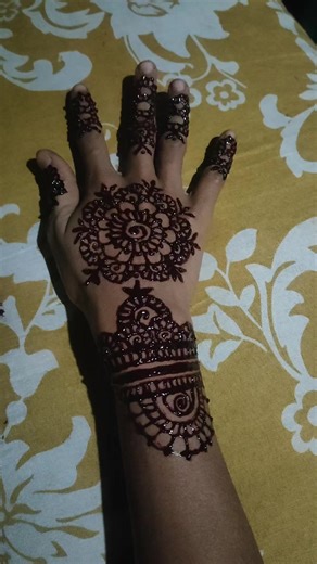 Ishan_95 (@ishan_767)’s videos with Mehendi Continuous Mix - Various Artists