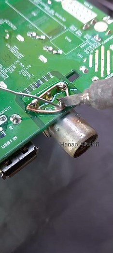 My unique way is to remove the jack if the cable puller is missing #soldering