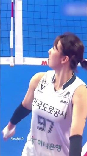 Moma Basoko on Fire, Hi Pass is unbeatable #volleyball #koreavoleyball