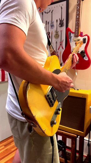 I’m on a lost train going faster than I’d like. #telecaster #fender #vintageguitar #relic #1952 #fendercustomshop #guitartok #guitarsolo #fypシ