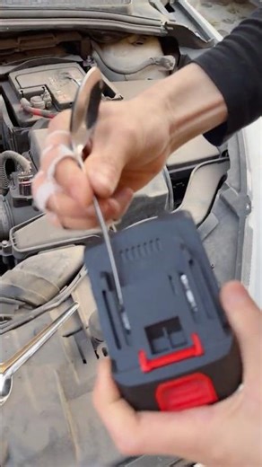 Can a cordless drill battery really jump-start a car? I staked my car on it! #coolgadgets