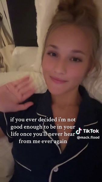 ik that’s right 😚 #fyp #trending #sabrinacarpenter #mbf #fypシ