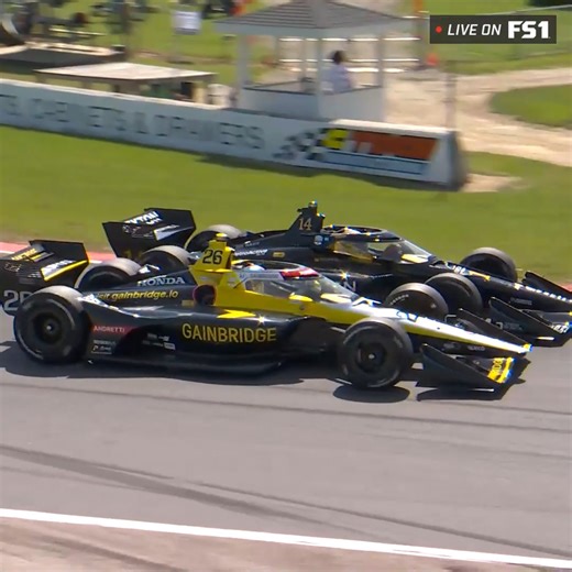 Race action in practice? 🤷‍♂️ | NTT INDYCAR SERIES