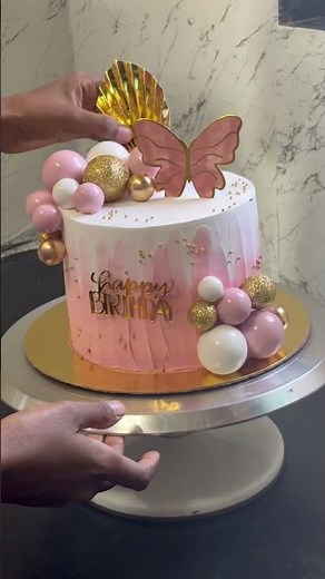 Delicious Cake Making | Cake Decorating Process #Shorts