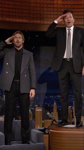 #RyanGosling & Jimmy say “O Captain! My Captain!” to an audience full of teachers 🤣 #FallonTonight